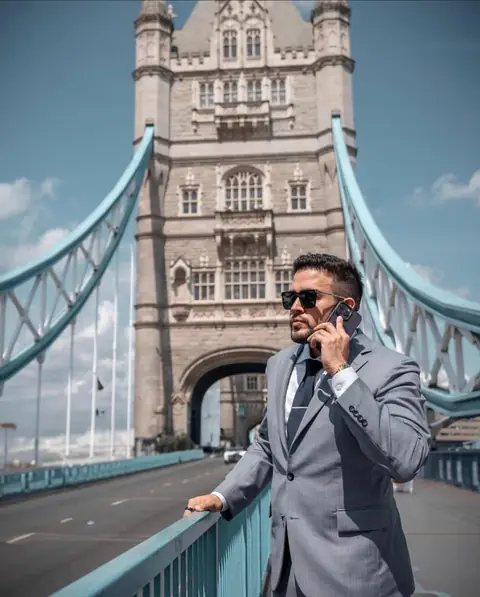 Jonathan Hogwood in London